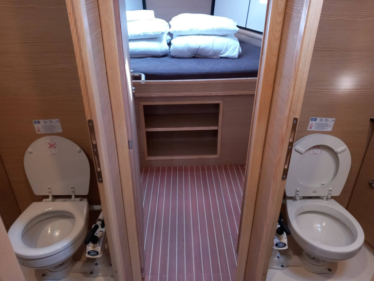 Rent a D&D Yacht D&D Kufner 56 - 5 cab Biograd na Moru