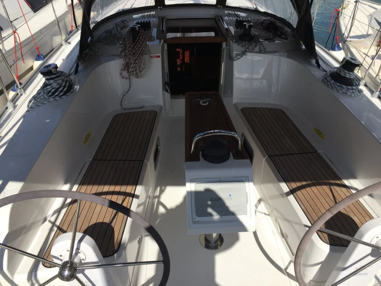 Sailboat for rent Kos at the best price