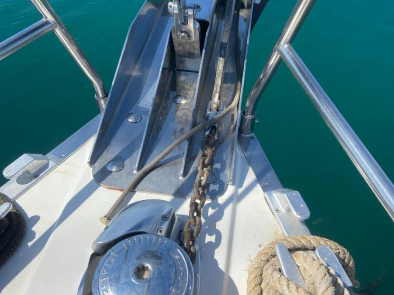 Sailboat for rent Lefkáda at the best price