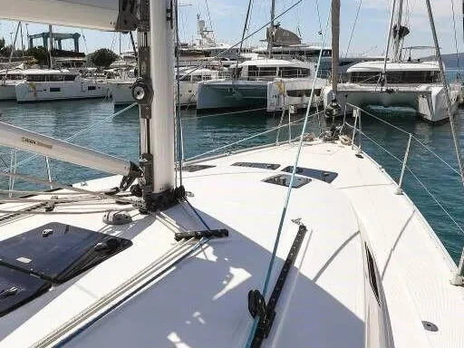 Sailboat rental in Punat - Bavaria Cruiser 45