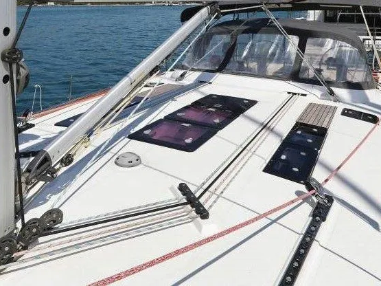 Sailboat rental in Punat - Bavaria Cruiser 50