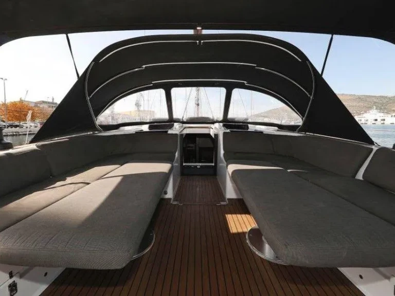 Sailboat rental with or without captain Hanse Primošten