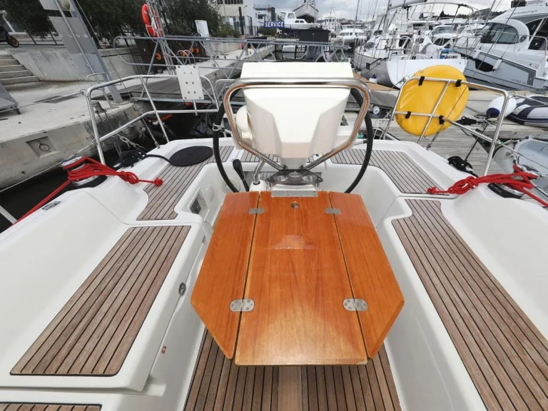 Sailboat for rent Punat at the best price