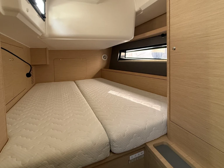 Yacht charter Palermo cheap Dufour 41