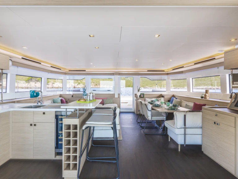 Boat rental Lagoon Lagoon 60 in Capo d'Orlando on Samboat