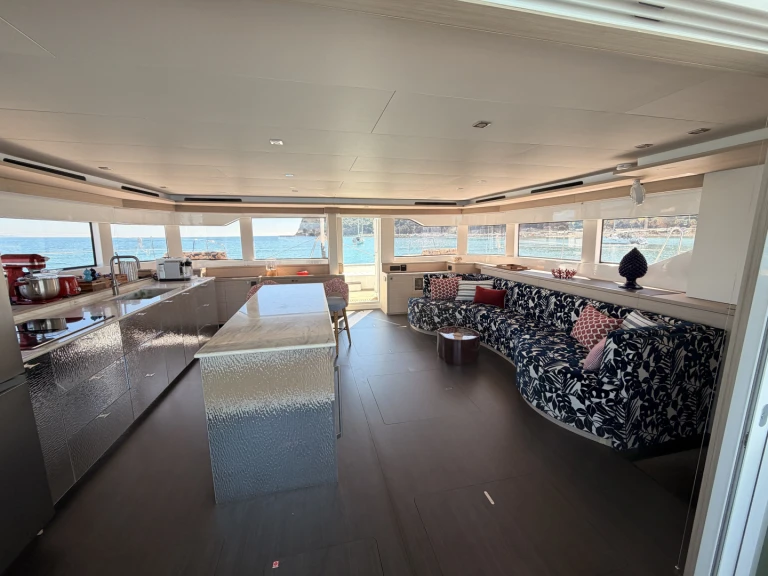 Bareboat Rental Catamaran Lagoon with a boat licence