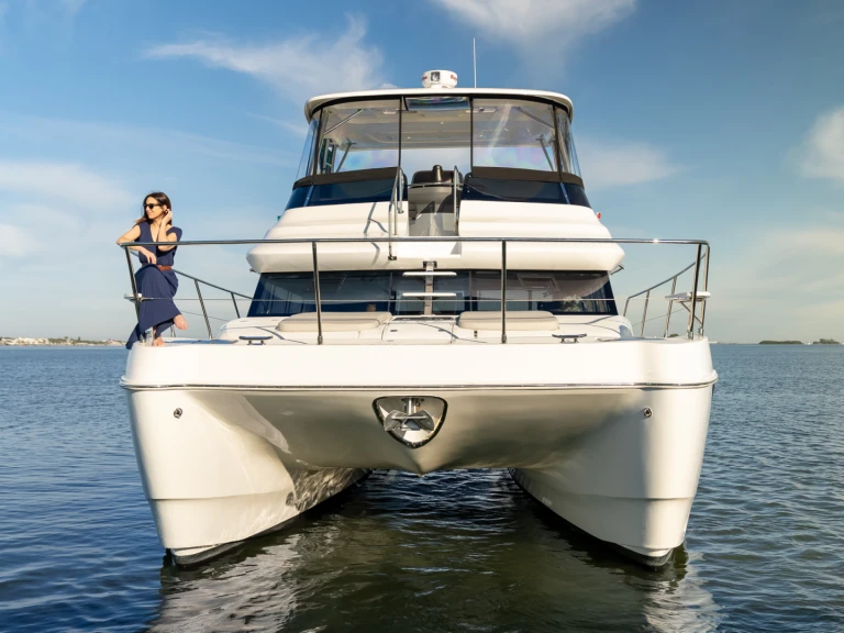 Yacht charter Cagliari cheap Aquila 42