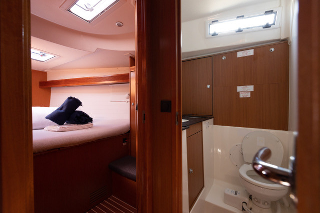 Sailboat rental with or without captain Bavaria Livorno