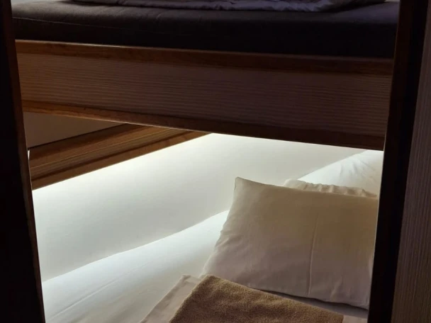 D&D Yacht D&D Kufner 54 Exclusive - 6 cab charter bareboat or captained in  Trogir