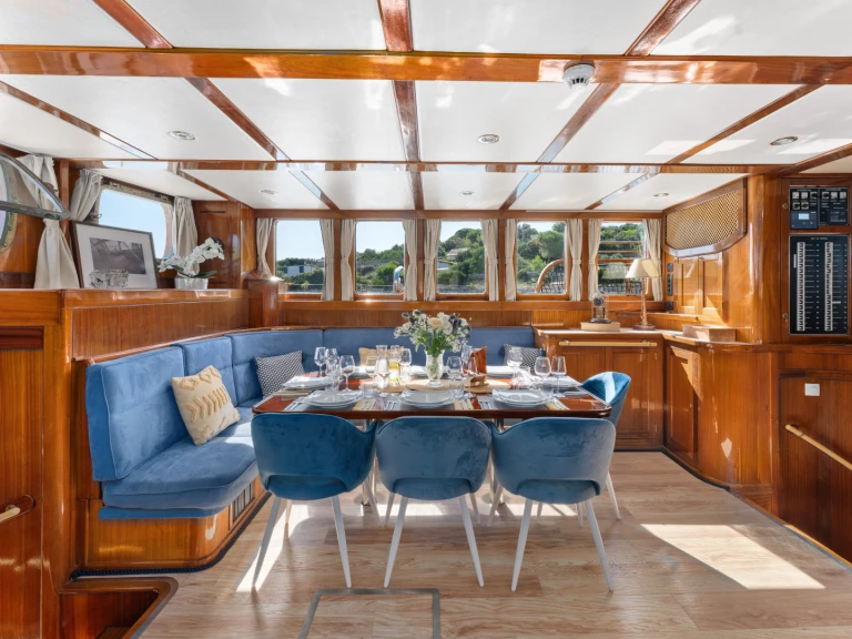  Gulet Smart Spirit in Split on SamBoat