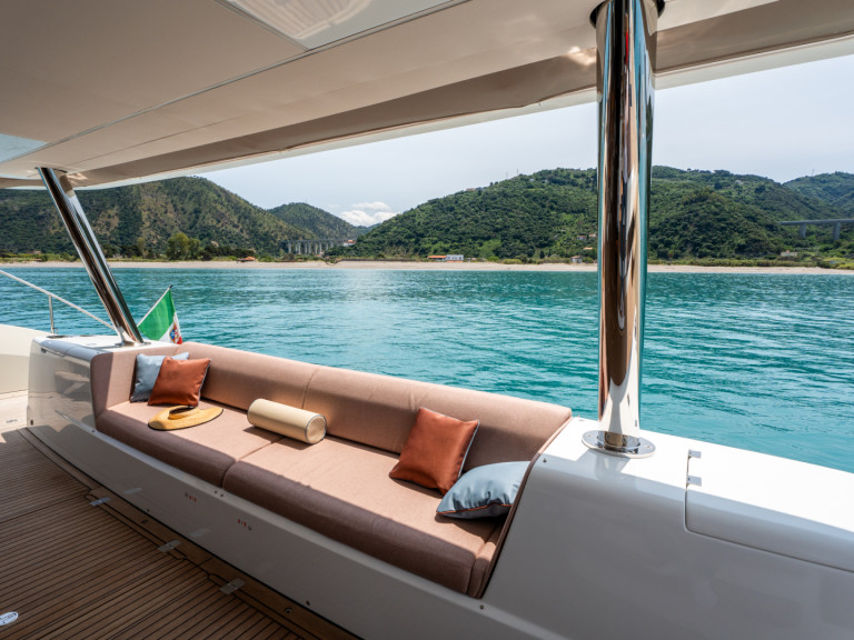 Catamaran for rent Castellammare del Golfo at the best price