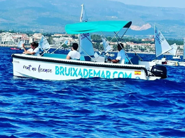 Yacht charter Cambrils cheap Open 500 Classic