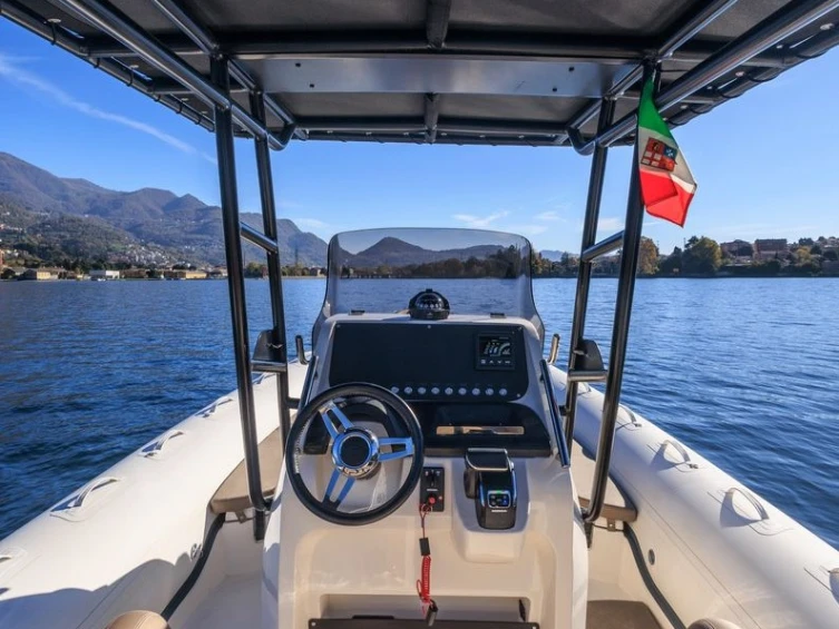 Rent a Bwa 308 Ajaccio