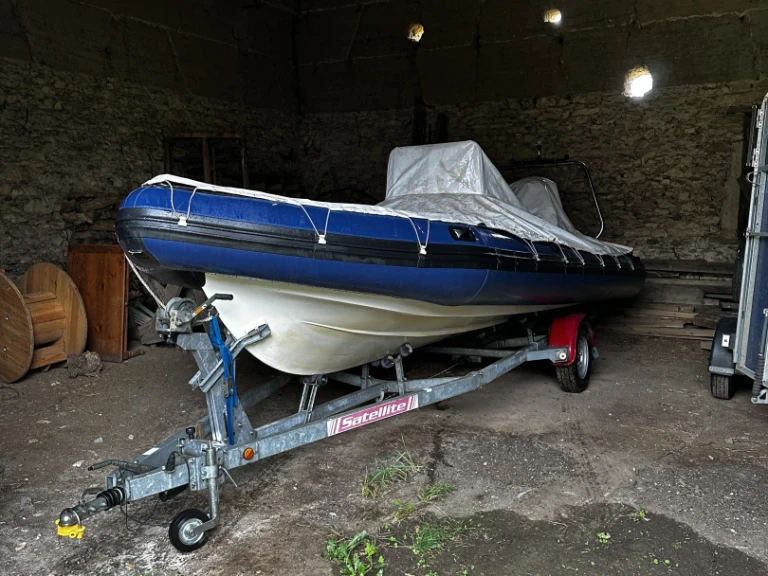 Bareboat Rental RIB Zeppelin with a boat licence