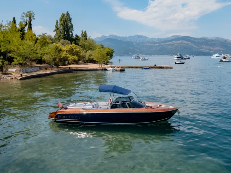 Boat rental  Motorboat in Portonovi on Samboat