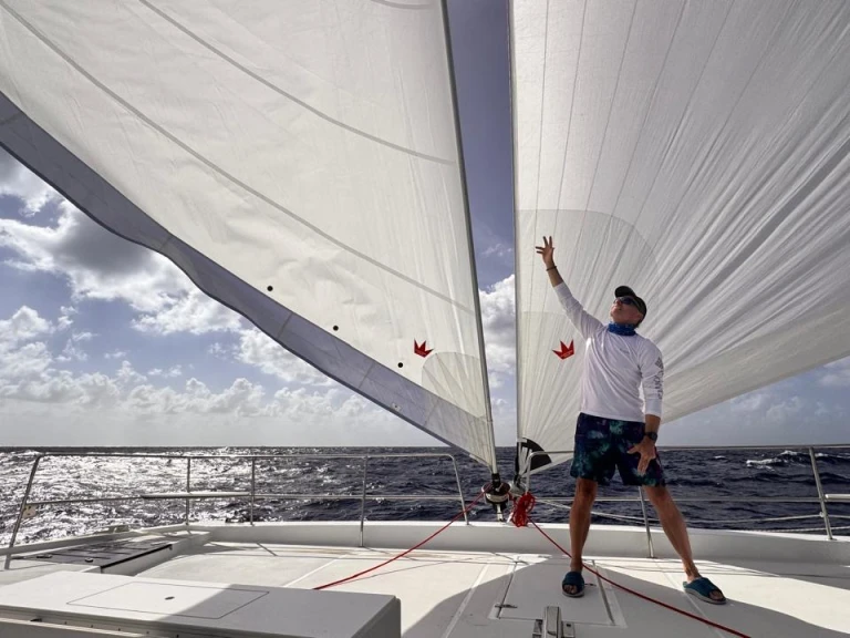 Yacht charter Road Town cheap Bali 5.4