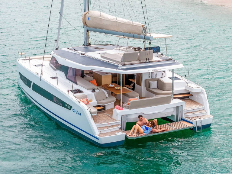 Catamaran for rent Lávrio at the best price