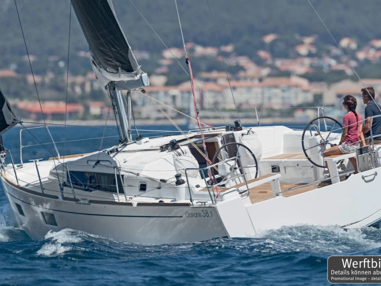 Sailboat rental in Rogoznica - Bénéteau Oceanis 38.1
