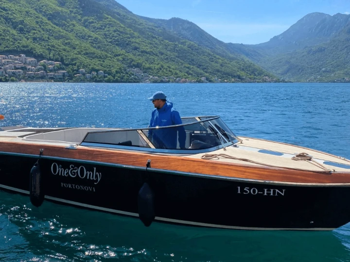 Rent a  Motorboat Portonovi