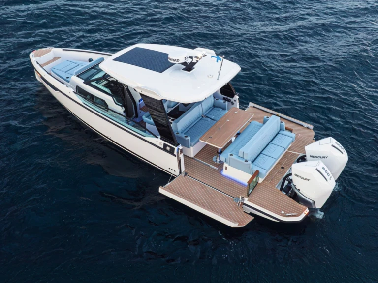 Motorboat rental with or without captain Saxdor Trogir