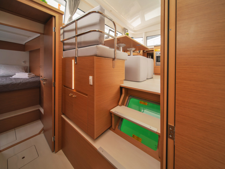 Catamaran rental in Paros (Island) - Excess Excess 11