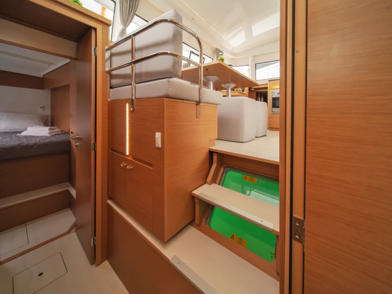 Catamaran rental in Paros (Island) - Excess Excess 11