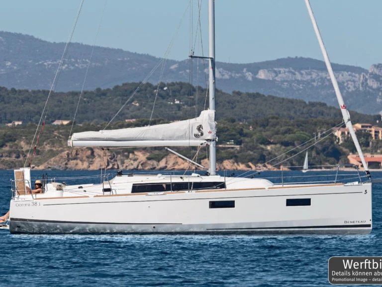 Sailboat rental in Rogoznica - Bénéteau Oceanis 38.1