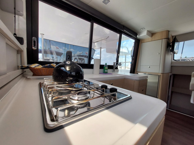 Bareboat Rental Catamaran Aventura with a boat licence