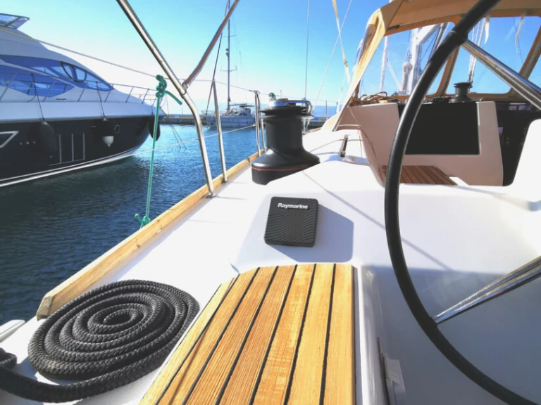 Boat rental Dufour Dufour 460 Grand Large in Biograd na Moru on Samboat