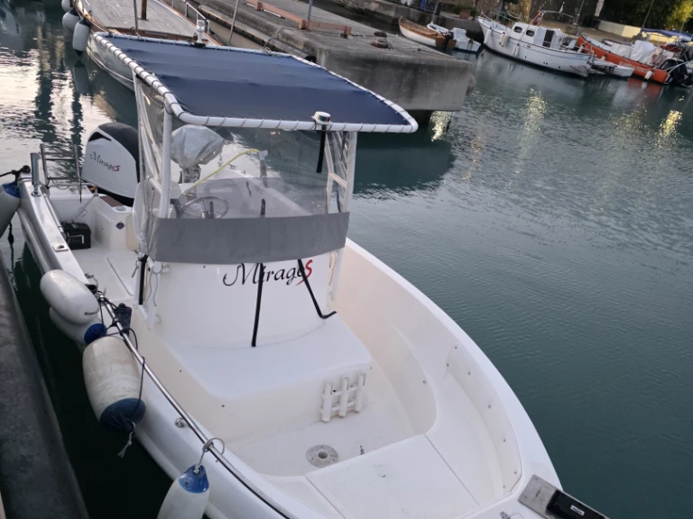 Motorboat rental with or without captain Saver San Nicola A Mare
