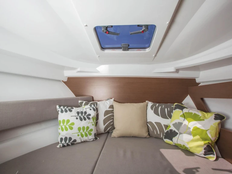 Boat rental Jeanneau Merry Fisher 795 in Trogir on Samboat