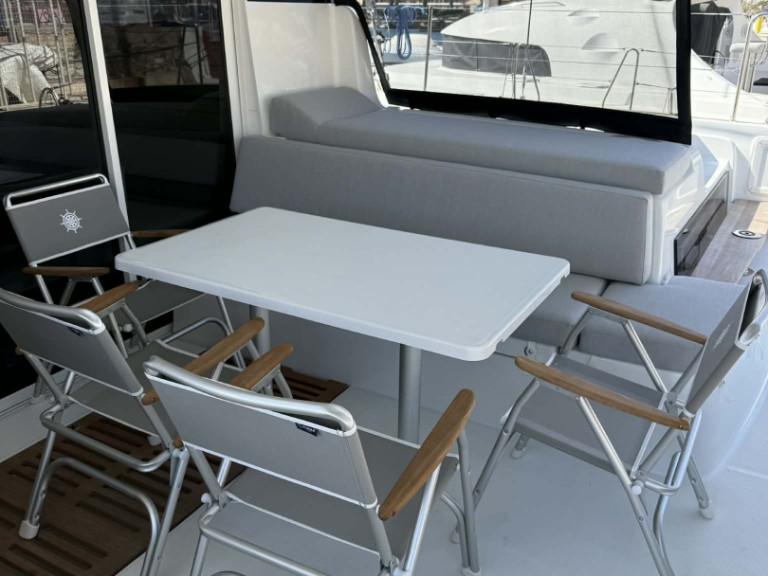 Catamaran rental with or without captain Lagoon Préveza
