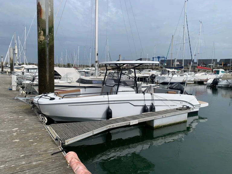 Motorboat rental in La Turballe - Bénéteau Flyer 8.8 SPACEdeck