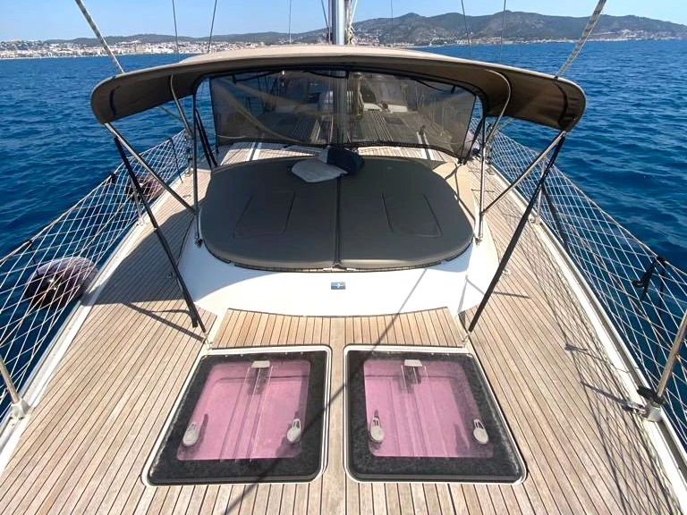 Sailboat rental in Sitges - Bavaria Bavaria 45 Cruiser