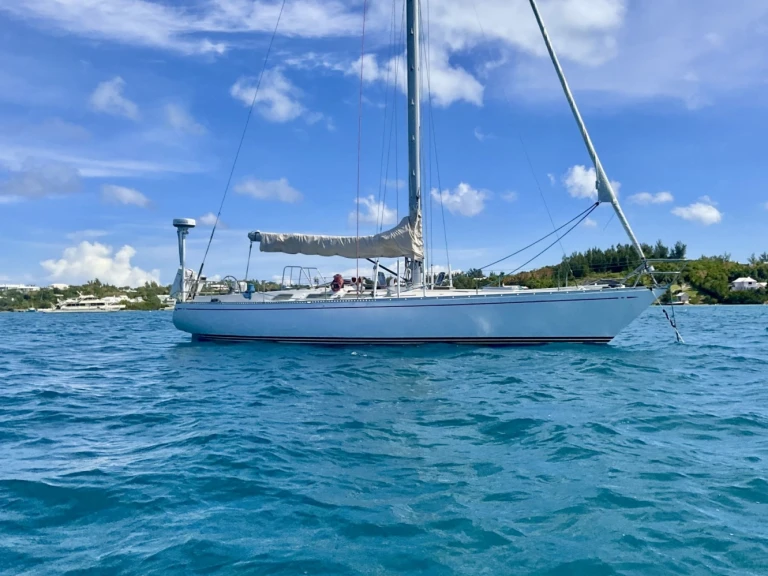 Bareboat Rental Sailboat Nautor Swan with a boat licence