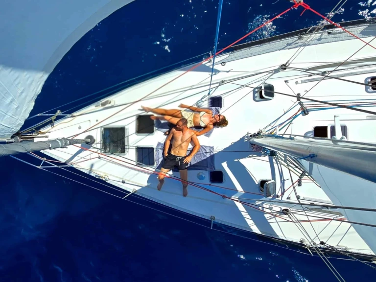 Sailboat rental with or without captain Jeanneau Port Denarau Marina