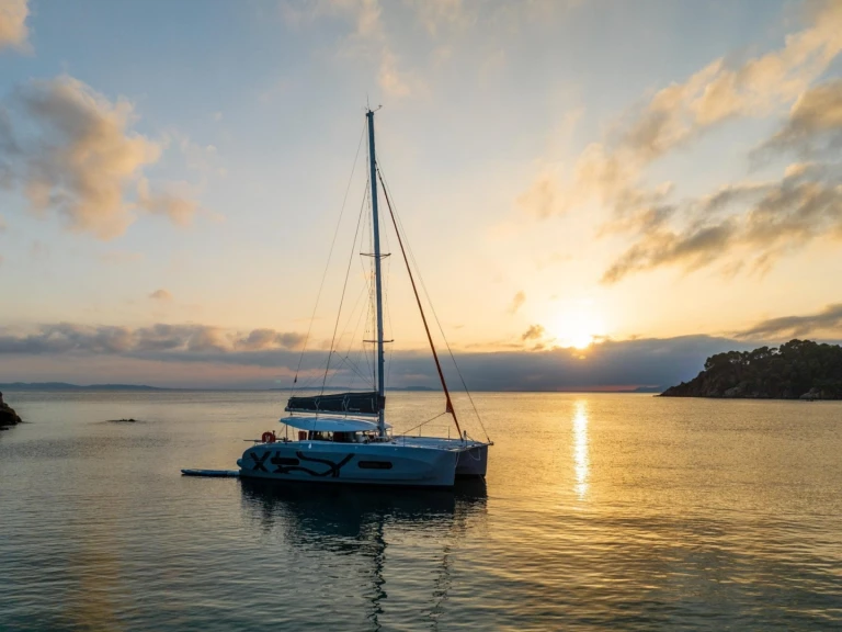 Boat rental Bénéteau Excess 11 in France on Samboat