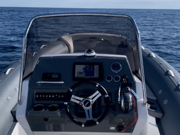 Bareboat Rental RIB Salpa with a boat licence