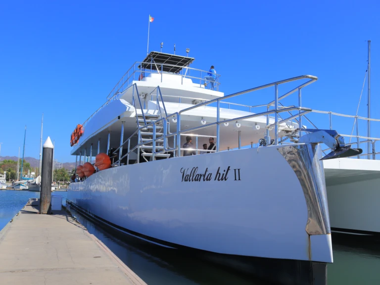 Catamaran for rent Puerto Vallarta at the best price