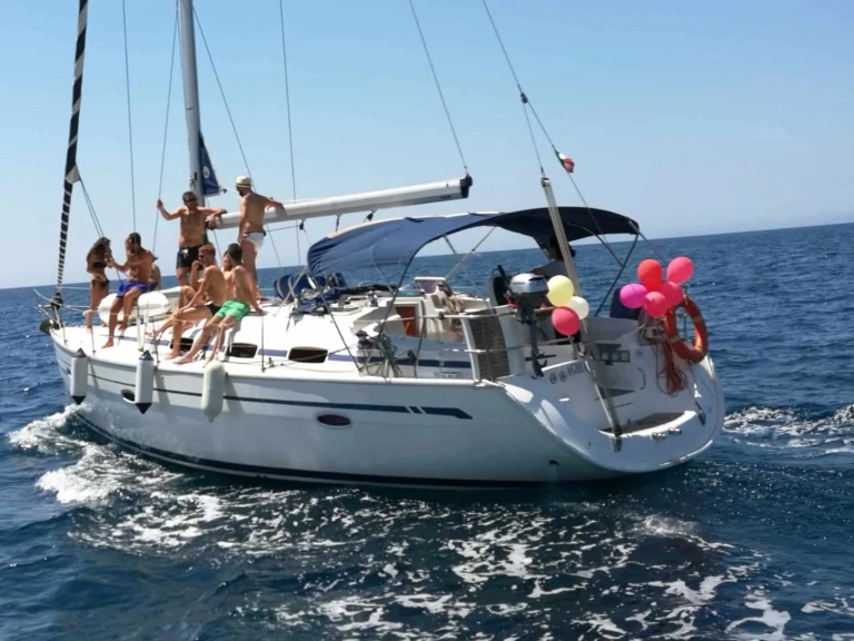 Sailboat rental with or without captain Bénéteau Andora