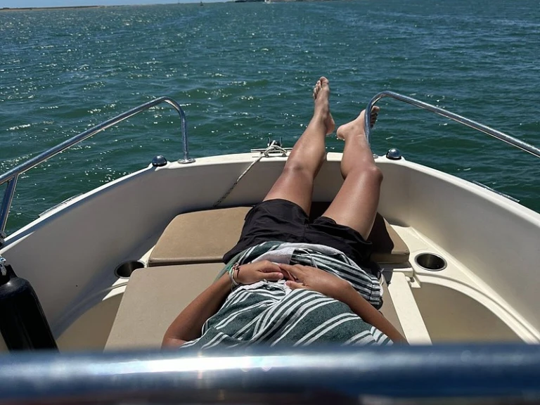 Boat rental Quicksilver Activ 505 Open in Olhão on Samboat
