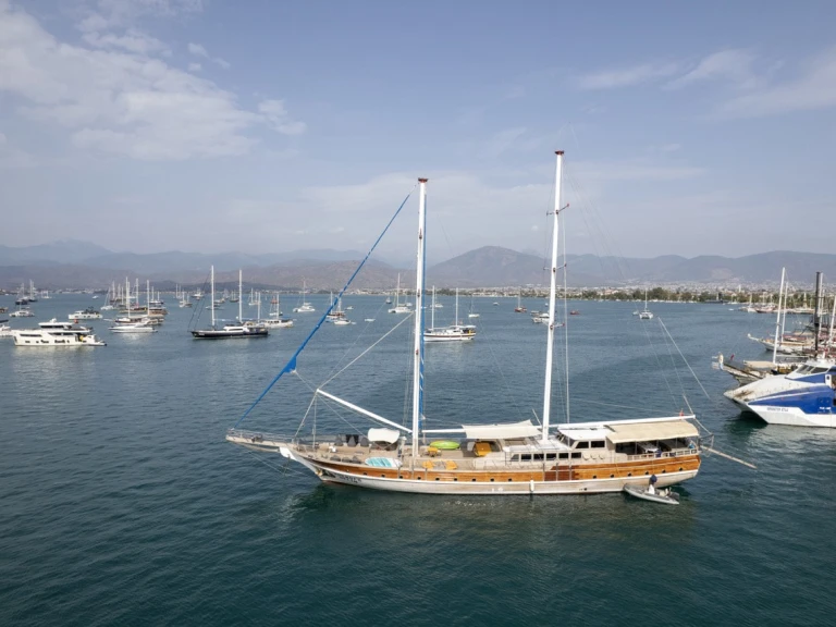 Bareboat Rental Sailboat  with a boat licence