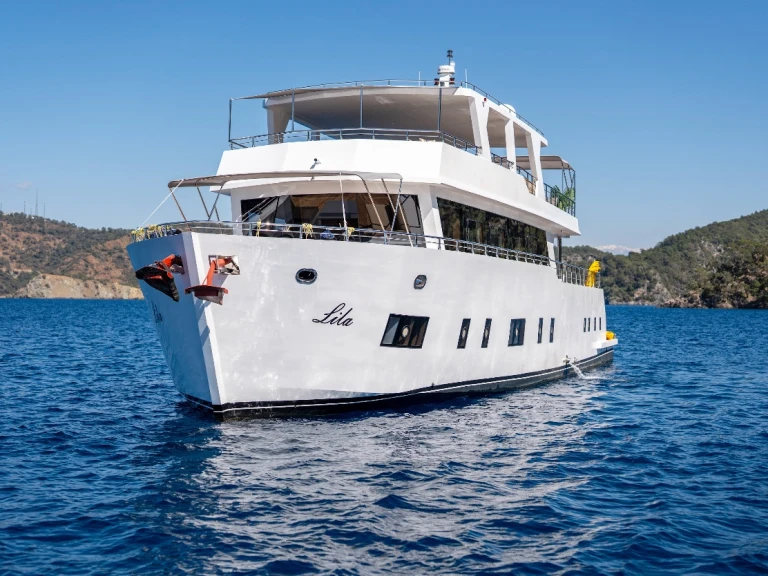 Motorboat rental with or without captain  Fethiye