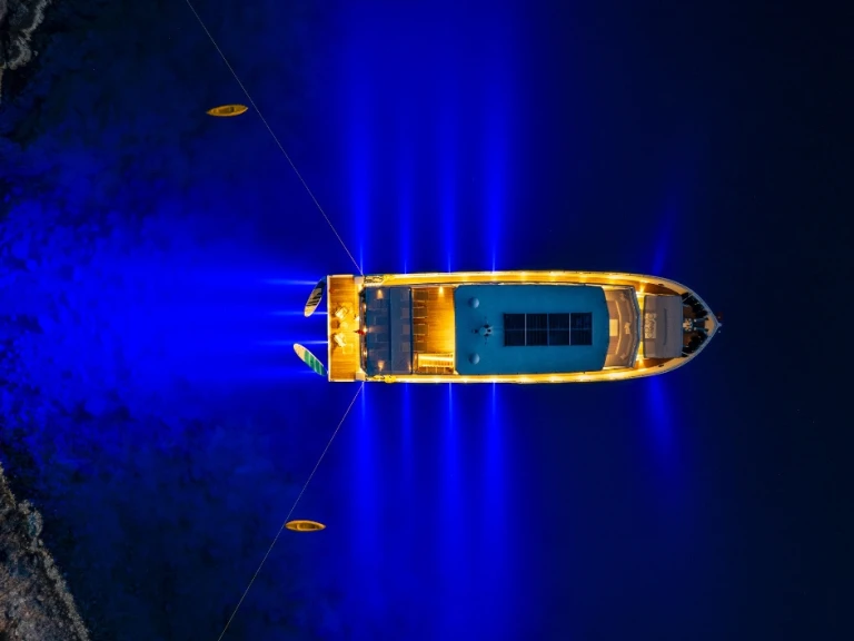 Motorboat rental with or without captain  Fethiye