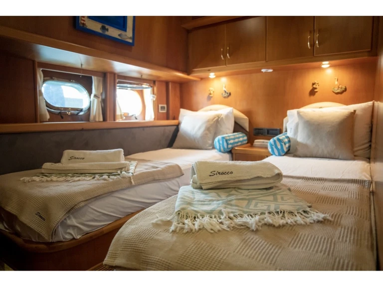 Yacht charter Fethiye cheap Motoryacht SIROCCO