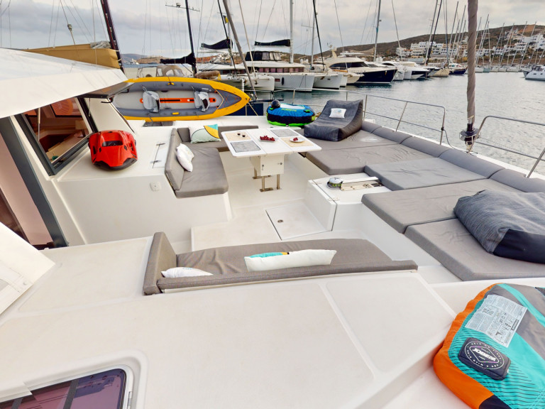 Boat rental Bali Bali 5.4 in Lávrio on Samboat