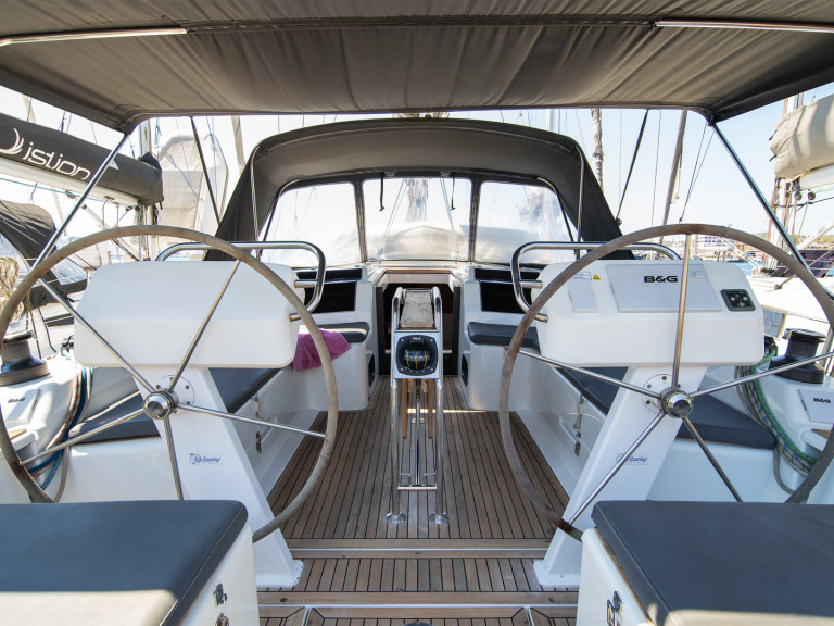 Rent a Hanse Hanse 458 Lávrio