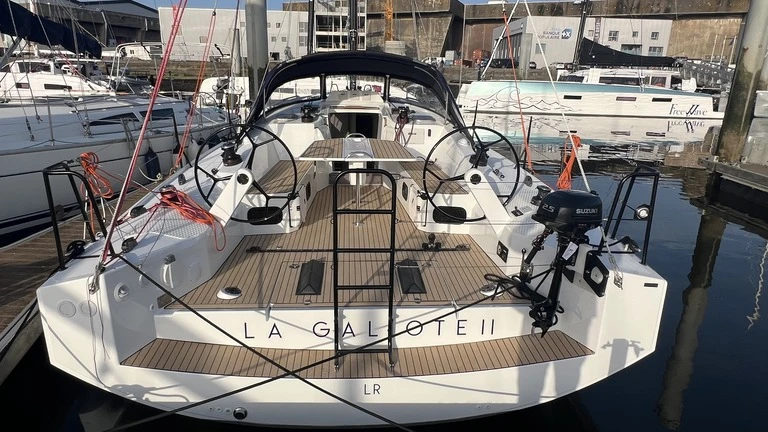 Bareboat Rental Sailboat Jpk with a boat licence