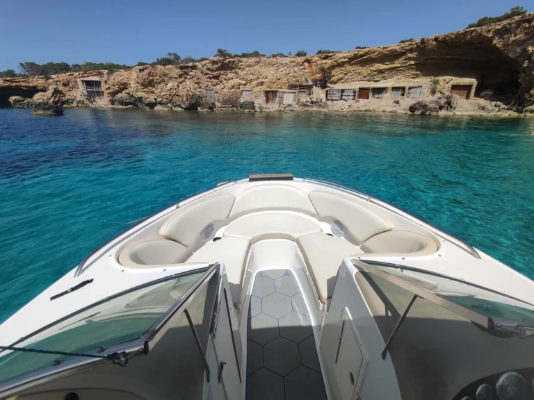 Boat rental Chaparral 216 ssi in Sant Antoni de Portmany on Samboat