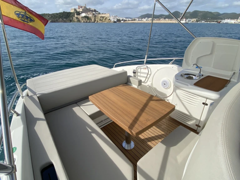 Bareboat Rental Motorboat Cranchi with a boat licence